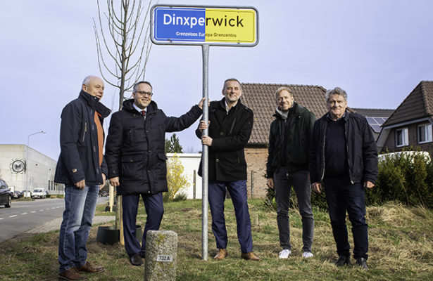 Kerkhoff en Stapelkamp planten bomen Anholtseweg Brückendeich