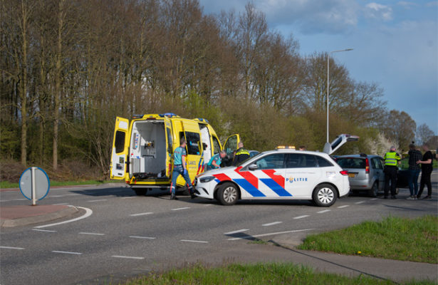 Fietser gewond na aanrijding Terborgseweg Breedenbroek