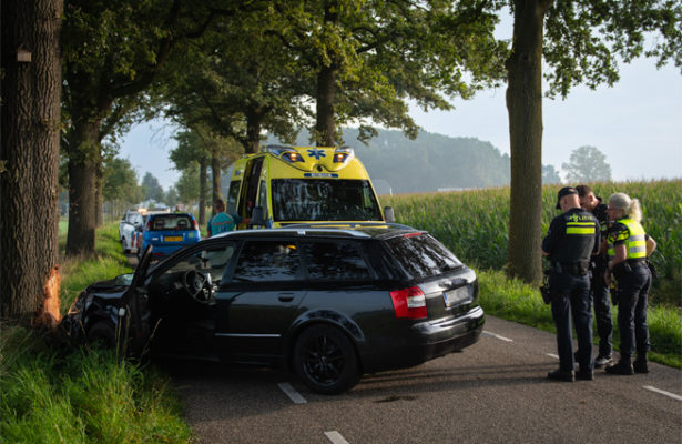 Ongeval de Heurnseweg met Poolse Audi Aalten